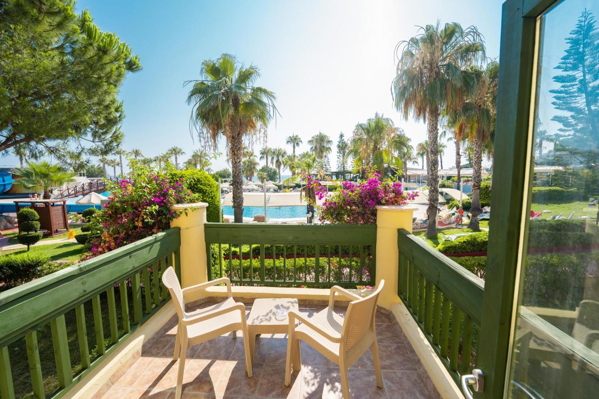 Oz Hotels Incekum Beach Alanya Extérieur photo