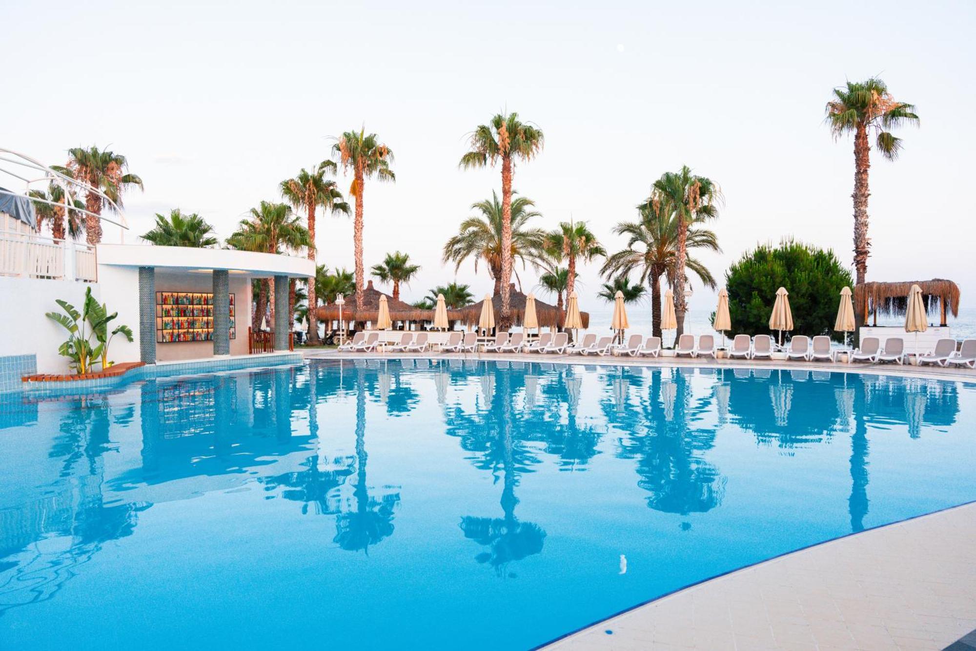 Oz Hotels Incekum Beach Alanya Extérieur photo